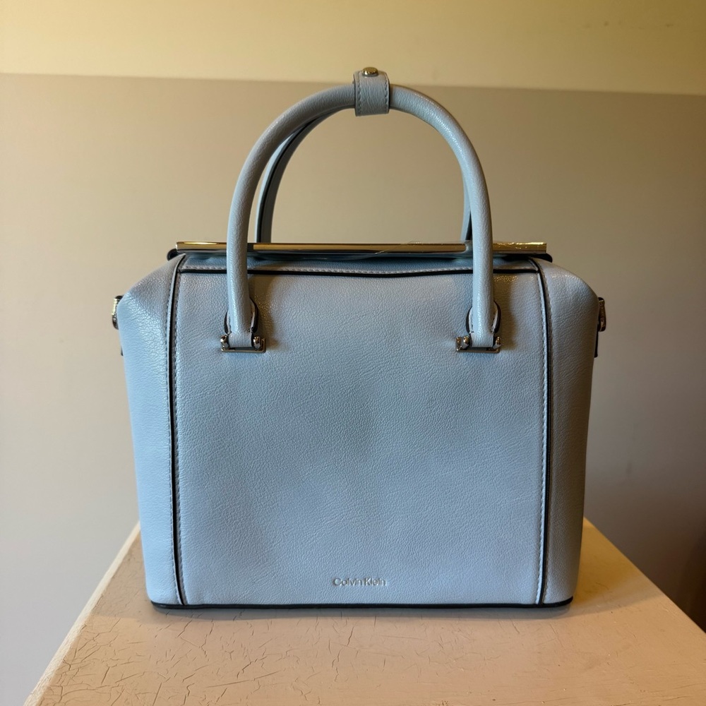 Calvin Klein Perry Organizational Dome Light Blue Satchel. Like New - Picture 4 of 12
